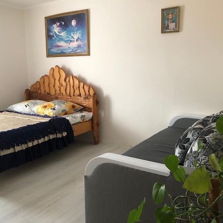 Біля Погару Hotel Slavske Buitenkant foto