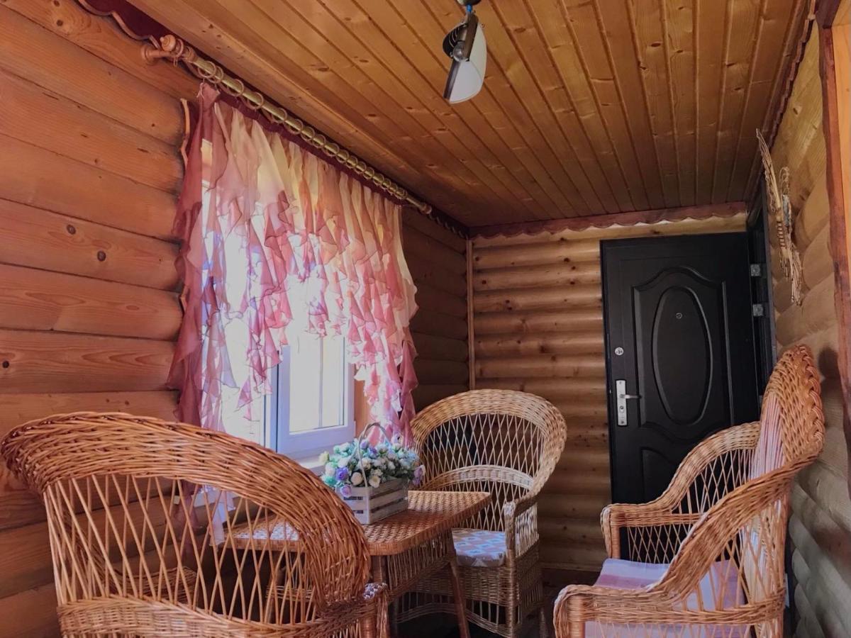 Біля Погару Hotel Slavske Buitenkant foto